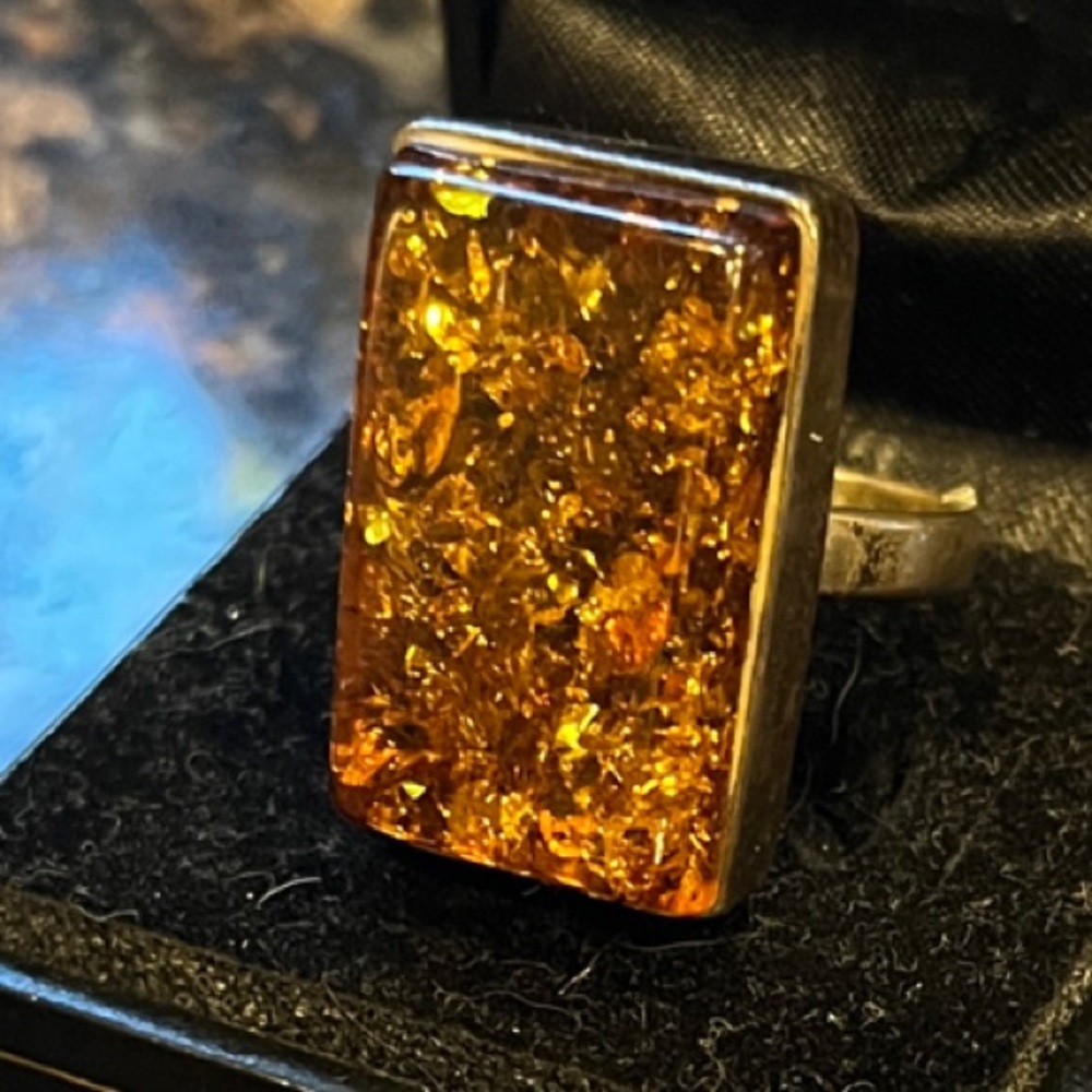 Amber Rectangular Ring - Picture 2 of 3